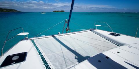 sailing catamaran trampoline in Tahiti