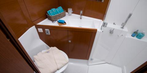 Moorings 45 Bathroom