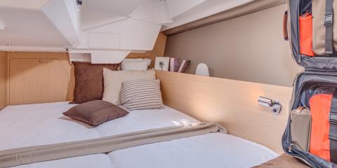 Moorings 38.2 cabin