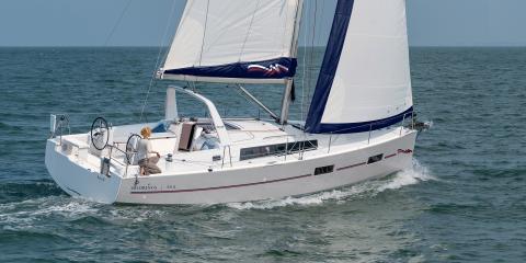 Moorings 38.2 starboard