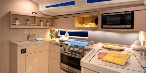 moorings-42.3_-_galley