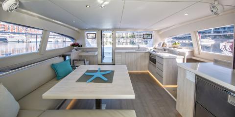 Moorings 433PC full salon