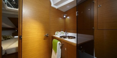 Sun Odyssey 439