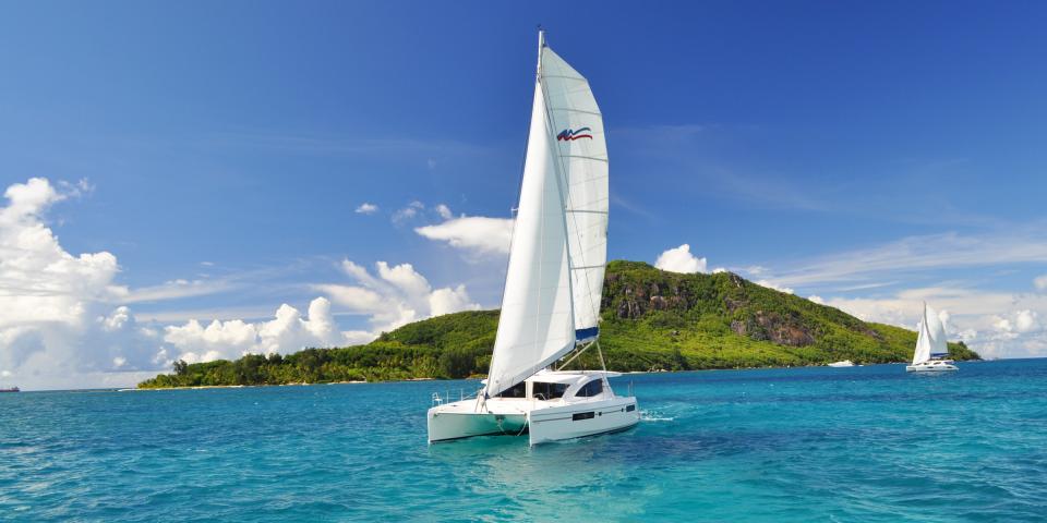 Luxury Yacht Charters &amp; Sailing Vacations | The Moorings