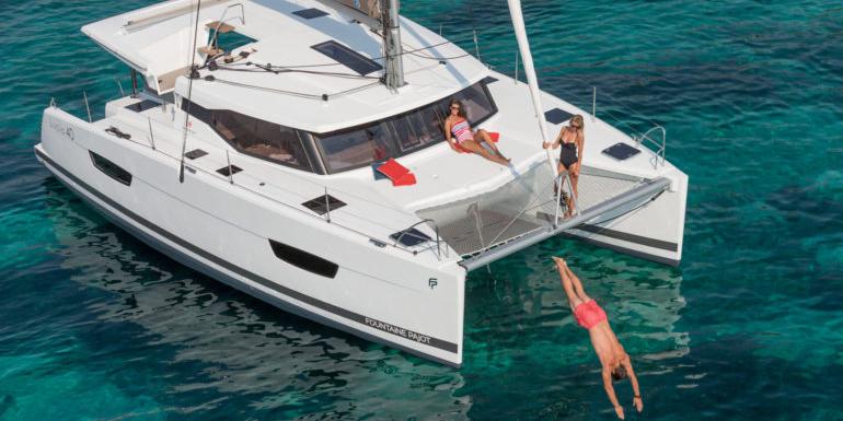 sf_fountaine_pajot_lucia_40-aura-ext-770x385.jpg