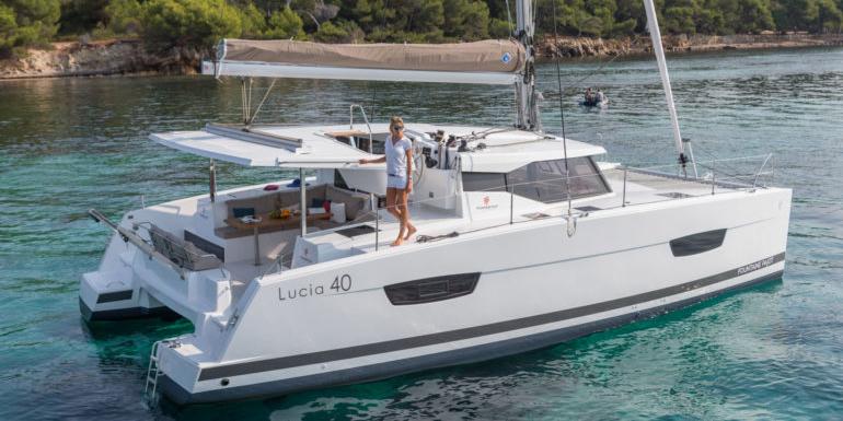sf_fountaine_pajot_lucia_40-brave_coquina-770x385.jpg