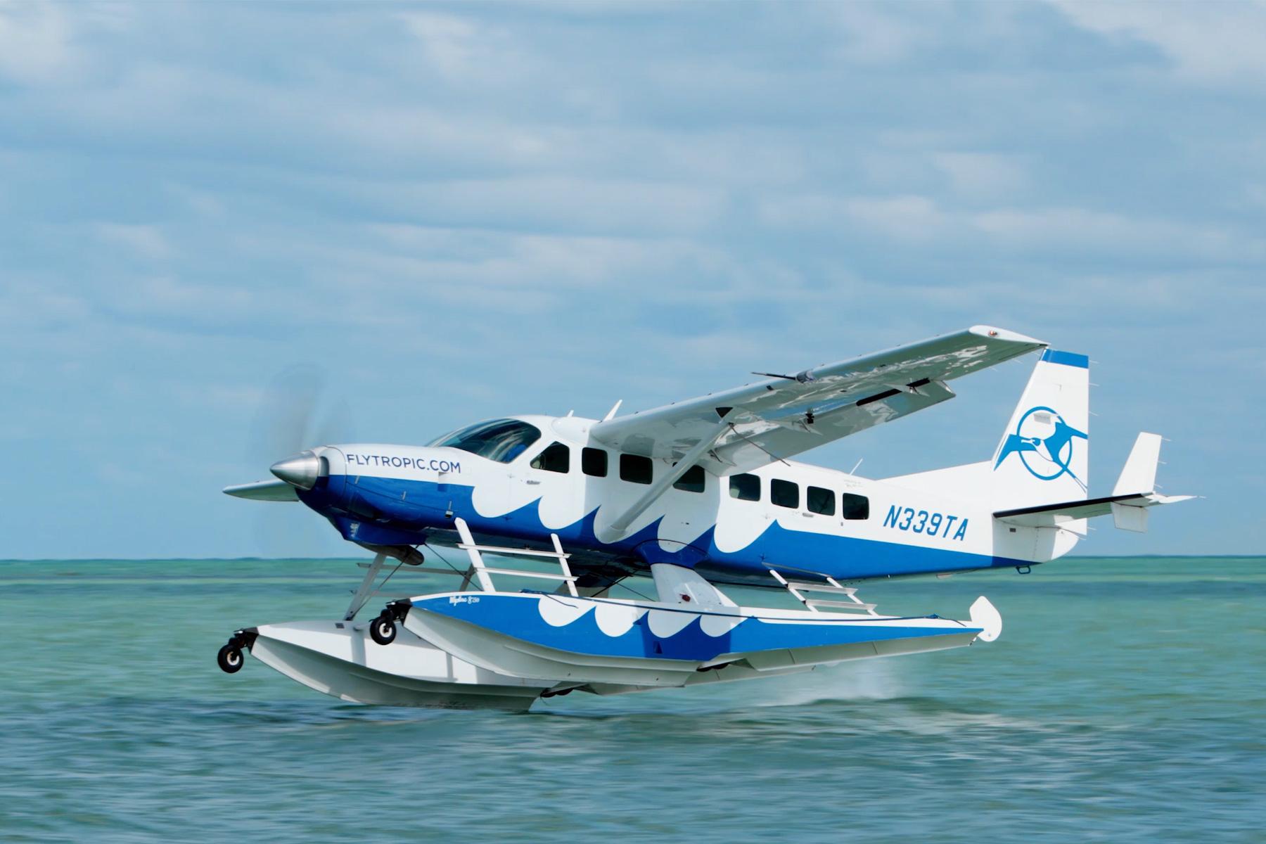tropic_ocean_airways_near_water_1800x1200_web.jpg